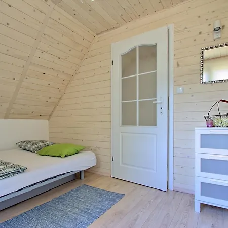 Bajkowy Nad Samym Jeziorem